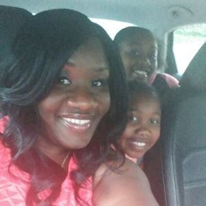 Meet your Posher, Nickia